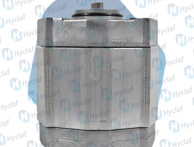 Bomba Simples - R979033398
